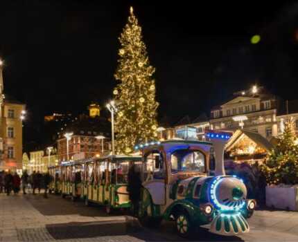 2026/10/images/tour_2223/graz-christmas-market-5-scaled-large.jpg
